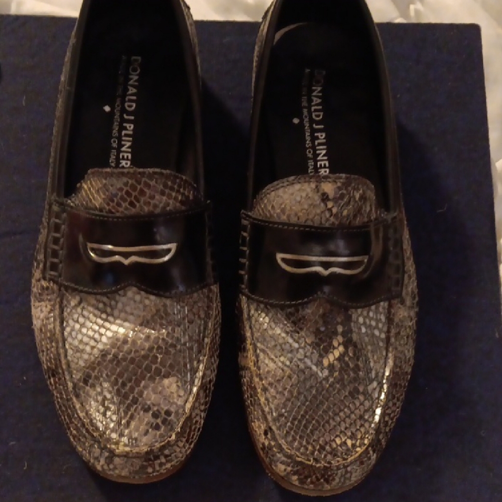 Donald J. Pliner Men's Snakeskin Loafers - Black and Gray - Picture 2 of 9